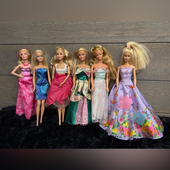 Barbie Doll Set of 6 by Mattel with Colorful Dresses Fashion Bundle Used